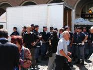 �����޵���������հ�������׷���ʾ��(��ͼ)