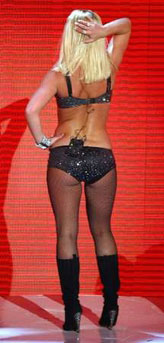 布兰妮bra上阵风骚入骨 身材浑圆任人摸【图】