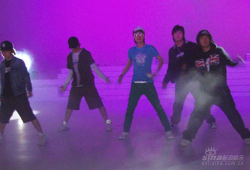 ��ͼ��ɽҰ�μӽ�Ƭ�ݳ��ᾢ����HIGH����