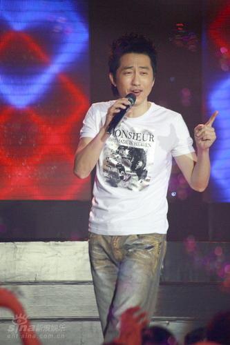 图文：无线音乐排行榜将揭晓-哈林庾澄庆登场