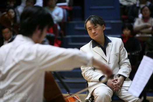 图文:北京国际音乐节 大提琴家王健大师课(3)