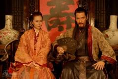组图：费翔新MV演花心老公对阵“醋老婆”蔡明
