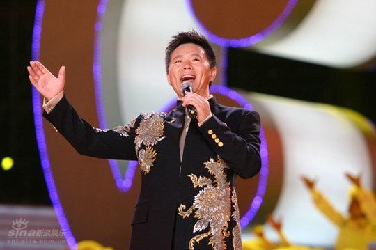 图文:南宁民歌节各族汇聚-王宏伟