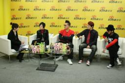 ������Я�ֶӶ�����������������ᡰͻ�ơ�