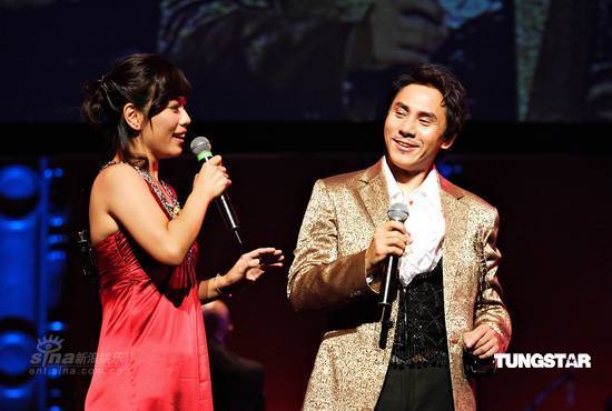 组图：黄凯芹演唱会笑话多嘉宾陈松伶惊吓不断