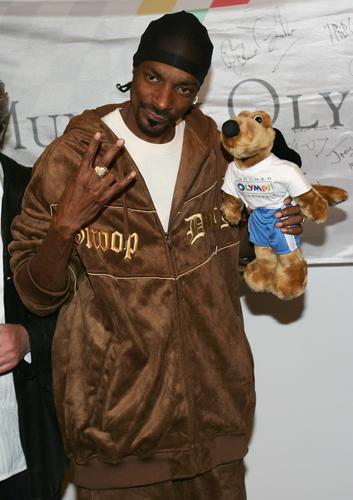 ͼ�ģ�MTV������SnoopDogg��ë����ߺ�Ӱ