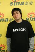 张震岳与热狗做客聊个唱自信音乐感染力强(图)