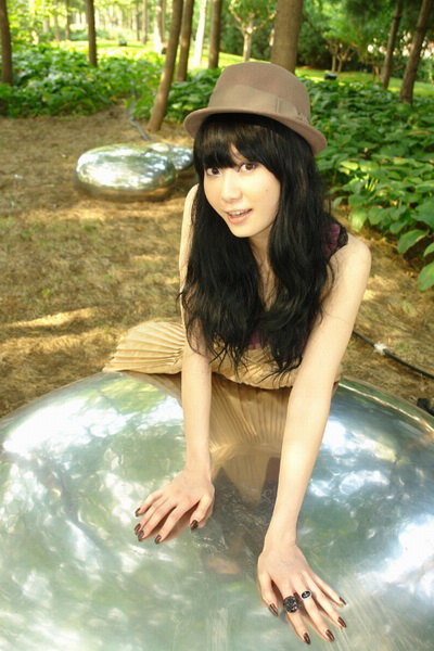 近日,歌手苏丹拍摄最新清纯唯美写真 加载中 热点关注
