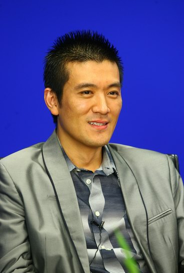 图文:黄圣依杨子做客-不愿个人隐私曝光