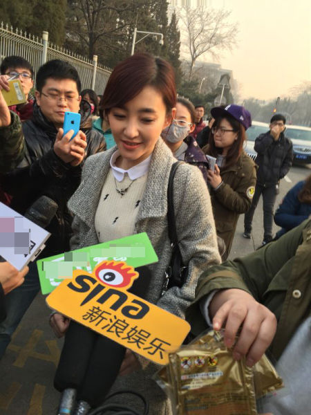 王丽坤不知吴亦凡将缺席春晚