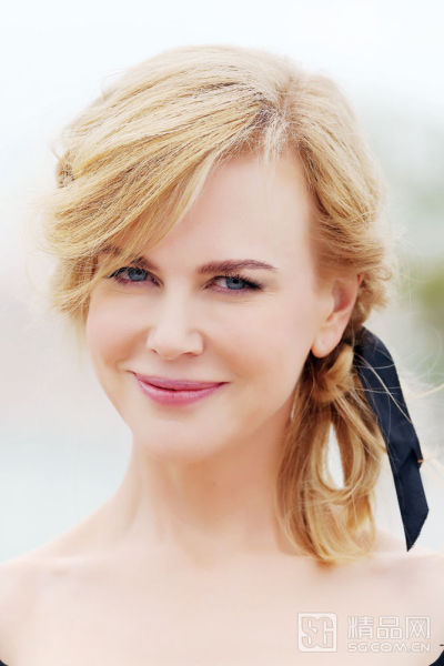 Nicole Mary Kidman法式侧编发