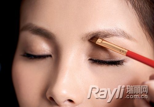 STEP1 弛张有力的眉形