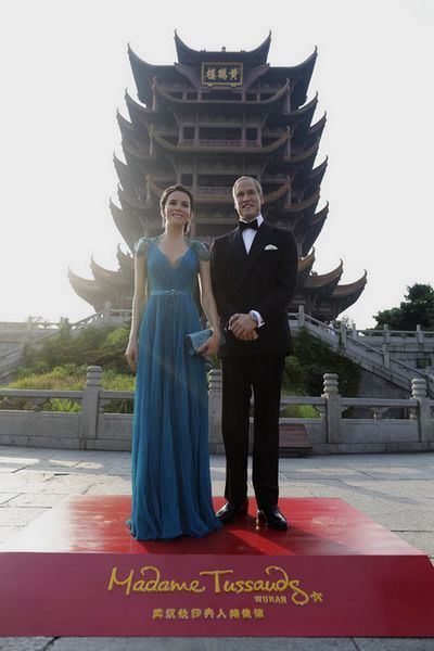剑桥公爵夫妇七夕共登黄鹤楼