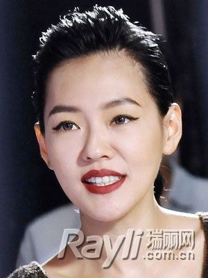 小S 摩登油质感背头