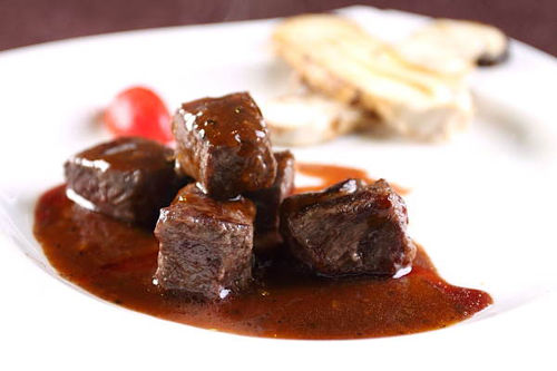 盐煎松茸拼安格斯牛肉 盐煎松茸拼安格斯牛肉