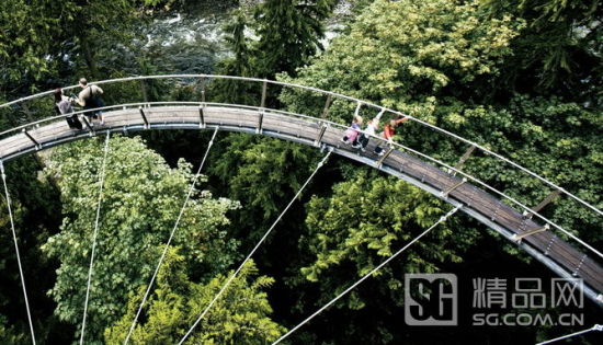 惠斯勒Capliano Suspension Bridge and Park绝对是消夏避暑的胜地之一
