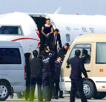 赵本山购买私人飞机