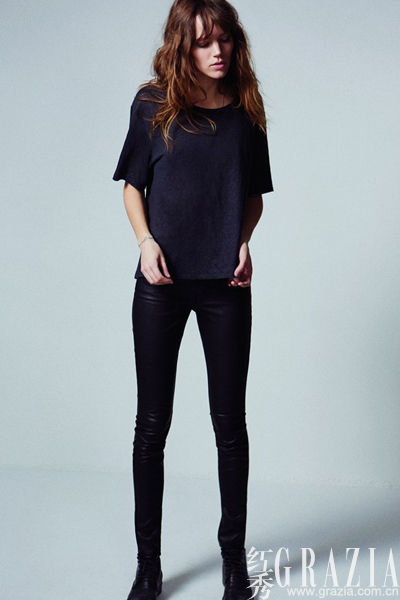 Freja Beha为Mother牛仔系列拍摄的lookbook Freja Beha为Mother牛仔系列拍摄的lookbook