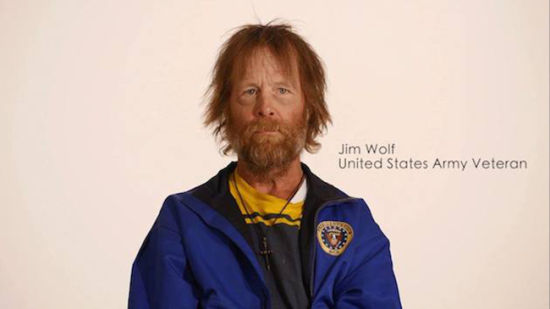 Jim Wolf曾是一个美国大兵,退役后穷困潦倒无家可归