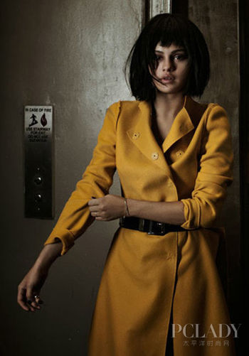 Selena Gomez——性感凌乱BOB短发