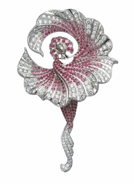 Van Cleef & Arpels舞者造型胸针