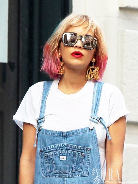 瑞塔·欧拉(Rita Ora)