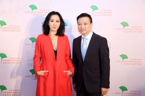 爱康君安总裁张黎刚和刘嘉玲 爱康君安总裁张黎刚和刘嘉玲