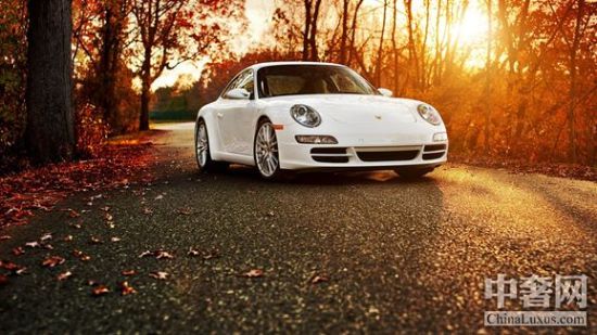 郭富城与保时捷911