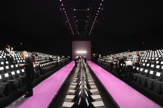 BCBG Max Azria 2014秋冬秀场场地
