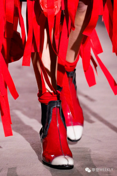 COMME des GARCONS 2015春夏成衣系列 COMME des GARCONS 2015春夏成衣系列