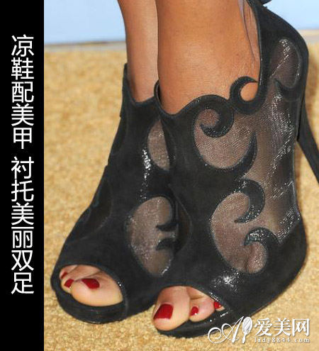 经典百搭樱桃红 经典百搭樱桃红