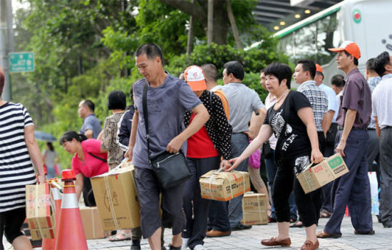 经济减速也抵挡不了中国游客来日爆买