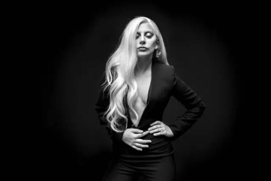 Lady GagaϲˣʵҺ 