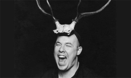 ʲô㣬ԶAlexander McQueen