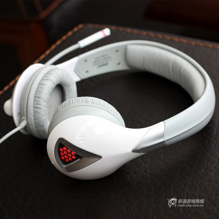 硕美科 G945(炫灯版) 零售型多声道游戏耳机