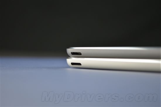 iPad 5灰色和银色版侧面细节 iPad 5灰色和银色版侧面细节