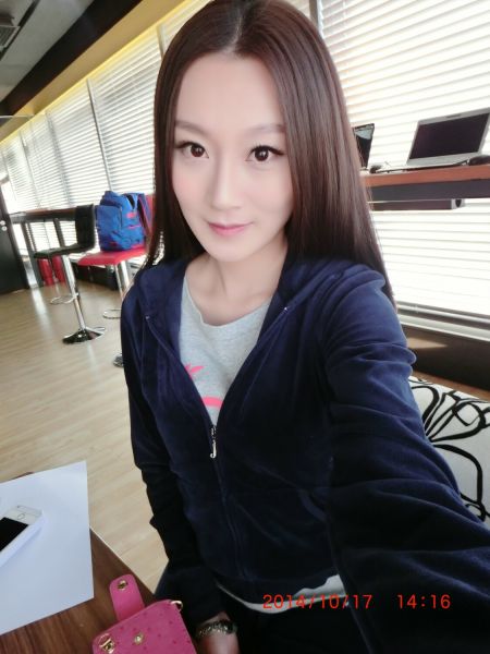 新浪超新星线下赛 念念解说