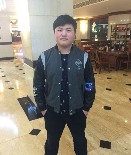 LOL原皇族Uzi小狗转会OMG战队