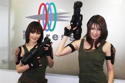 Cosplay美眉性感助阵NDS版《魂斗罗》