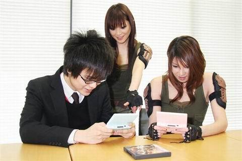 Cosplay美眉性感助阵NDS版《魂斗罗》