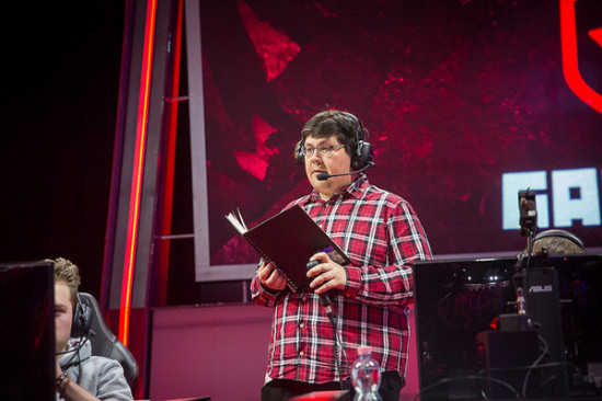 社交网络害死人 GMB宣布解雇战队教练