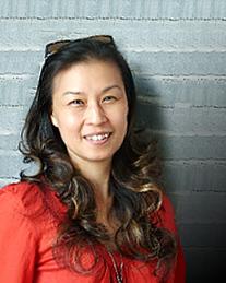 学院,后任职于广州市少年宫,期