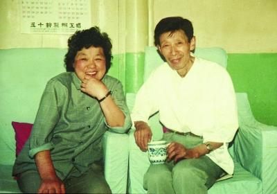 伊藤郁子与她的丈夫 伊藤郁子与她的丈夫