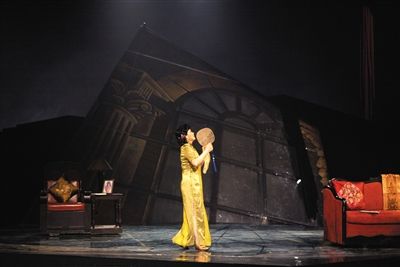 由上海歌剧院创作的歌剧《雷雨》。 由上海歌剧院创作的歌剧《雷雨》。