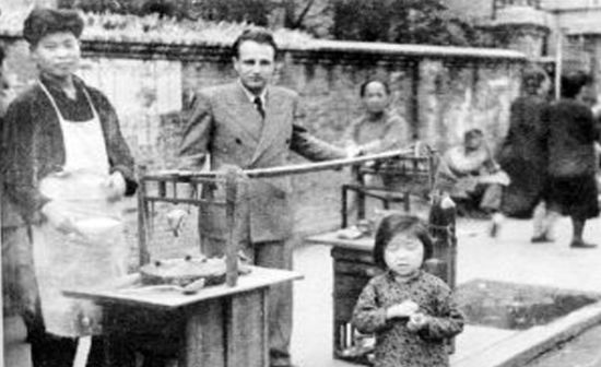 资料 二战期间,在提篮桥区域内居住的犹太人