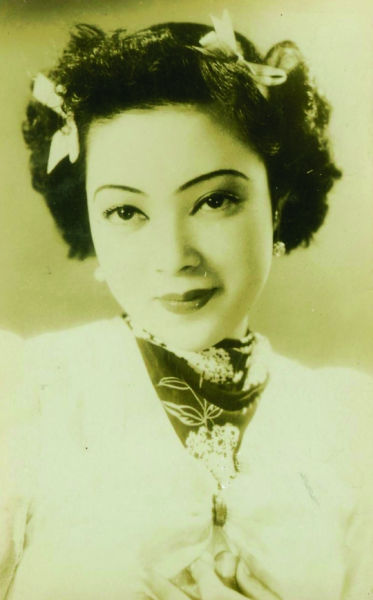 年轻时的李香兰 年轻时的李香兰