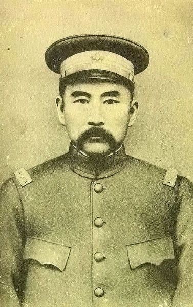 张勋 张勋