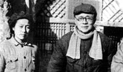 1948年林伯渠与夫人在一起(资料图)。 1948年林伯渠与夫人在一起(资料图)。