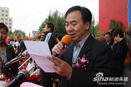 石家庄市体育局副局长黄增国致辞