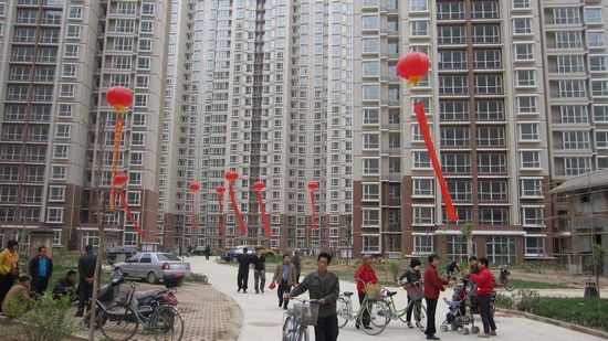 恭祝北城国际回迁居民乔迁之喜(2)